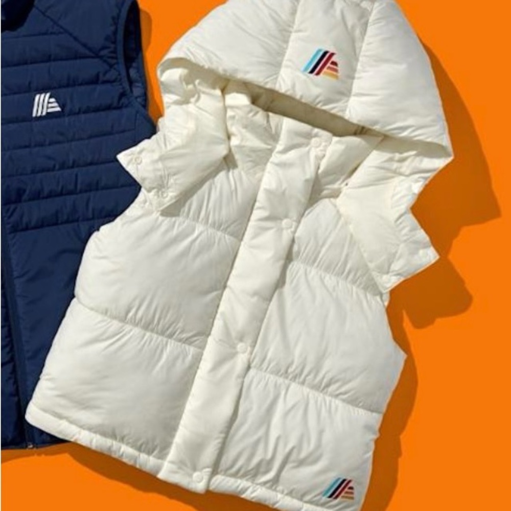 Aldi Gear Puffer Vest with Hood NWT - Picture 2 of 6